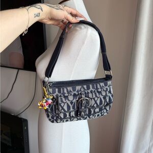 Roxy Black and Gray Shoulder Bag